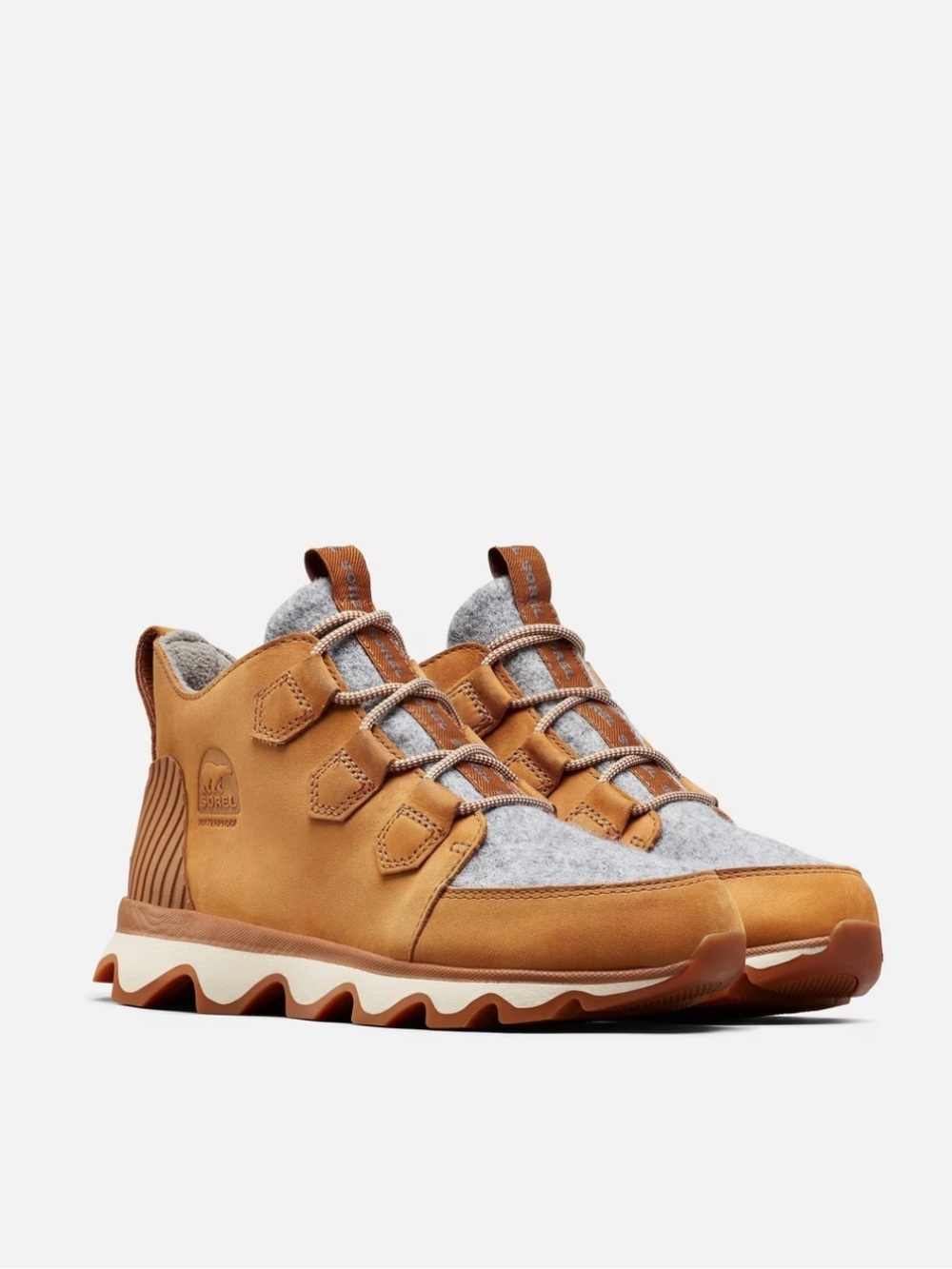 NWT Sorel Caribou Waterproof Camel Brown Sneakers size 8.5